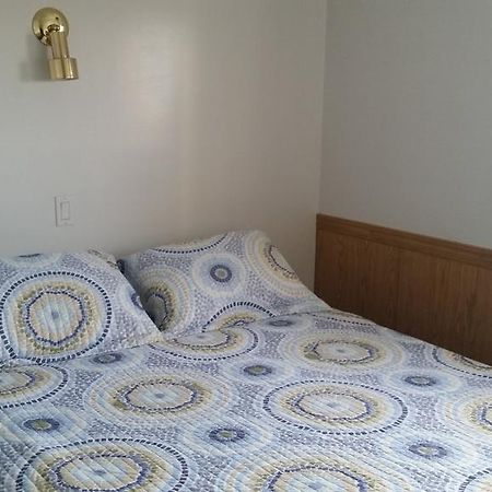 Fort Motel Fort Macleod Buitenkant foto