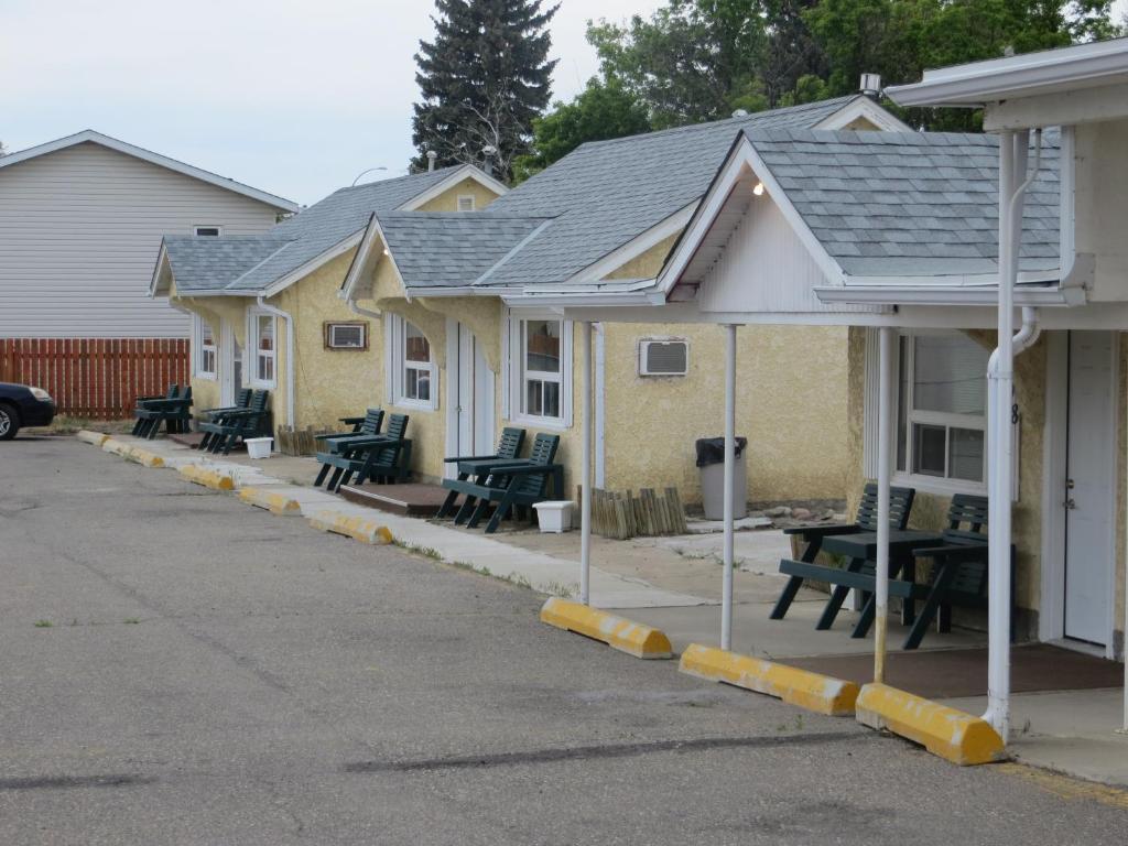 Fort Motel Fort Macleod Buitenkant foto